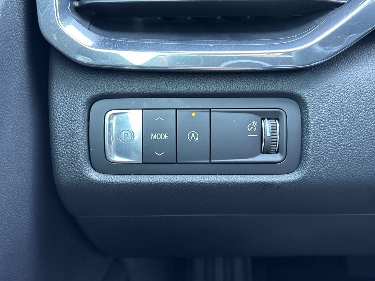 2026 GMC Acadia Elevation - Photo 16