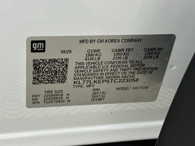 New 2026 Summit White Chevrolet ACTIV image 33