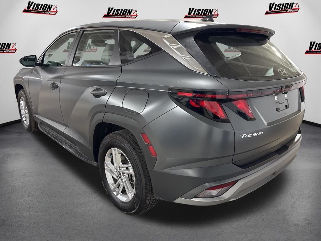 Used 2025 Gray Hyundai SE image 7