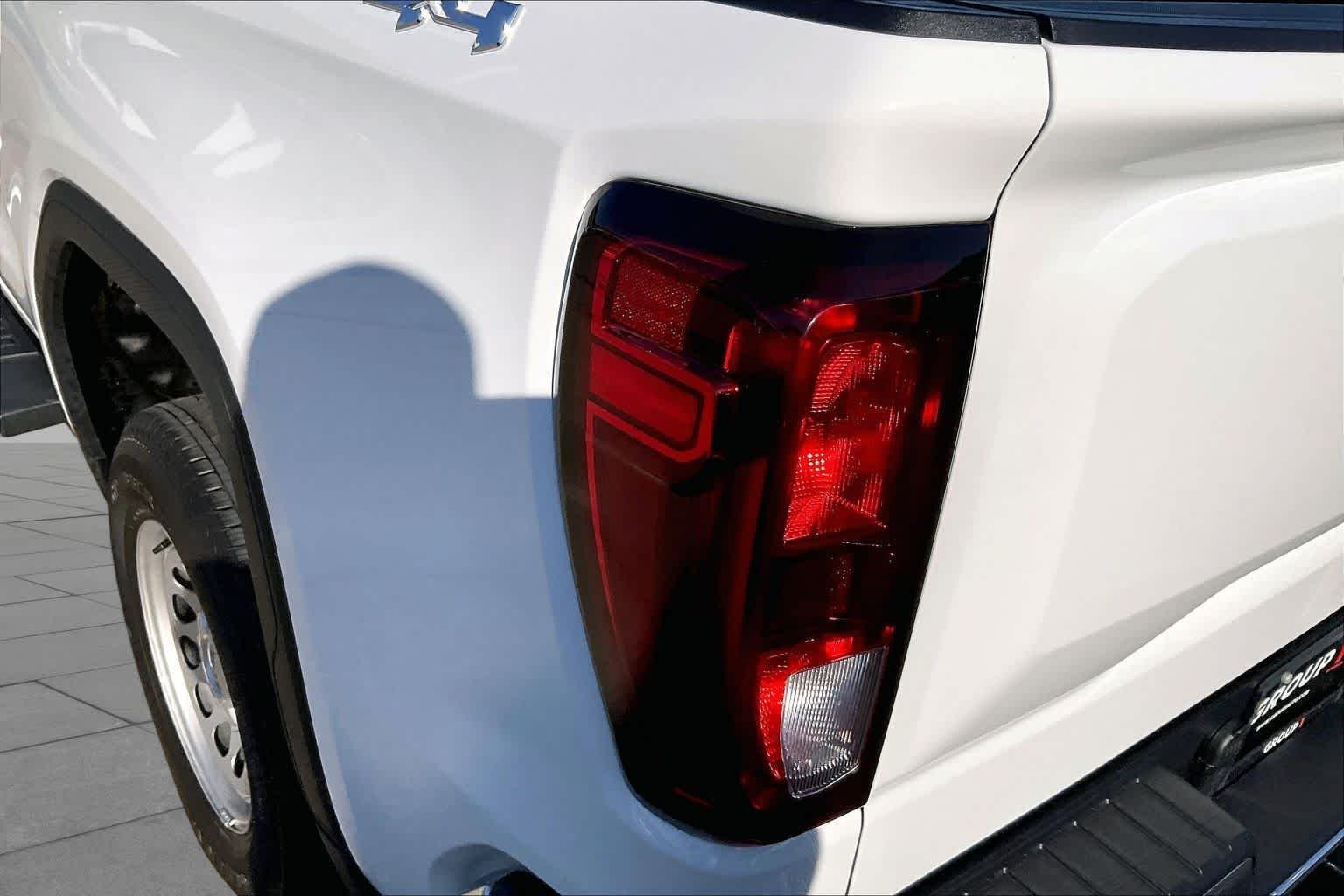 Used 2026 Summit White GMC Pro image 22