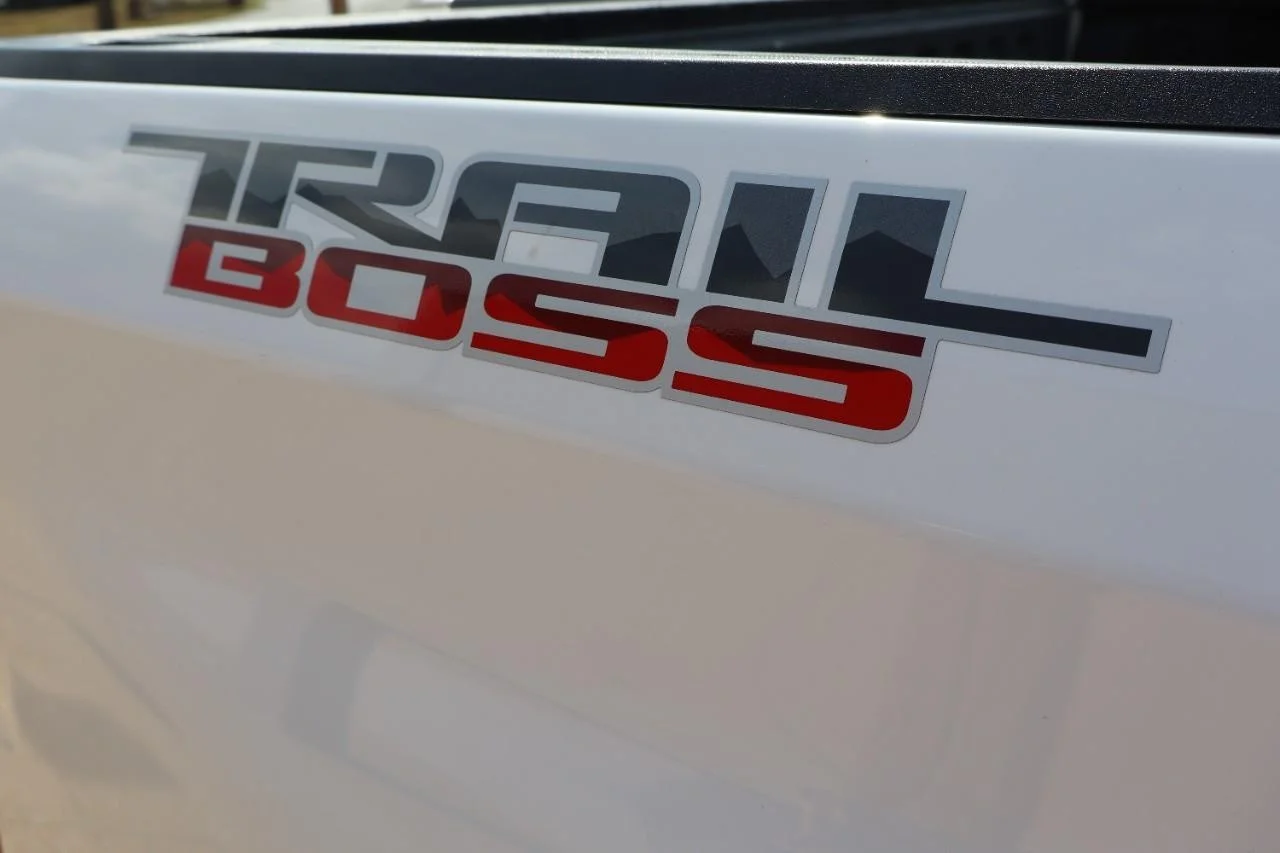 2021 Chevrolet Silverado 1500 LT Trail Boss - Photo 10