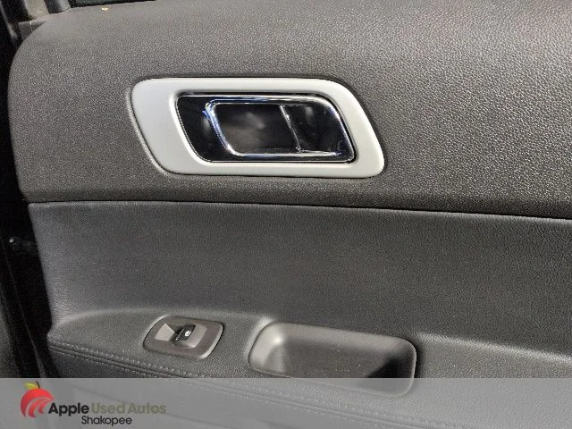 Used 2014 Black Ford XLT image 37