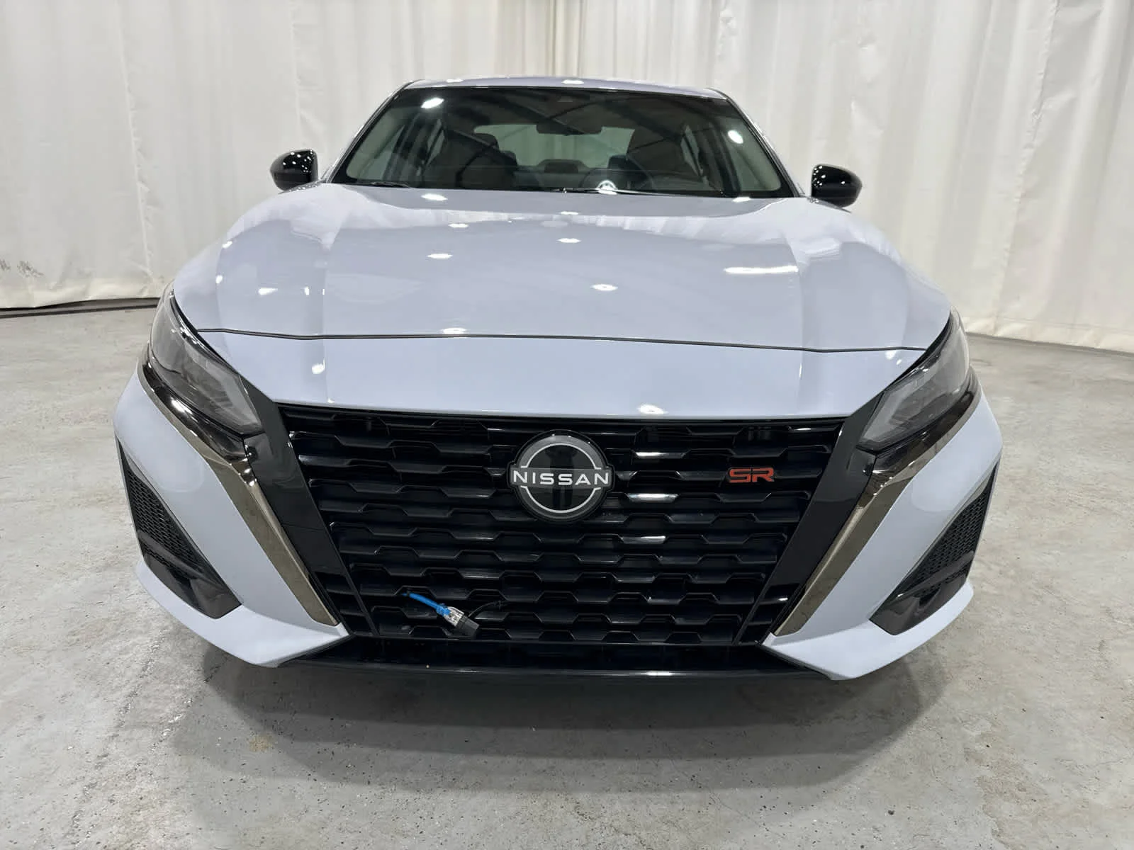 Used 2024 Gray Nissan SR Intelligent AWD image 8