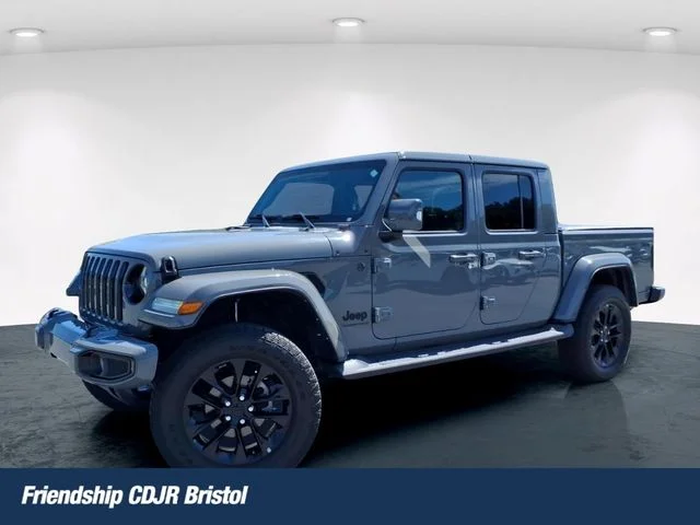 Used 2023 Gray Jeep High Altitude image 1