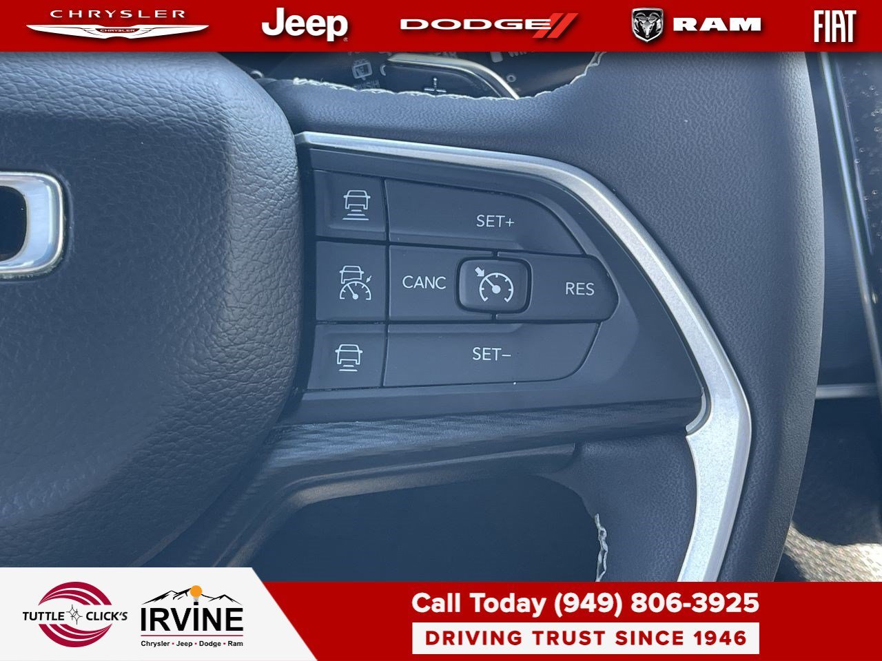 Certified Used 2023 Baltic Gray Metallic Clearcoat Jeep Altitude image 26