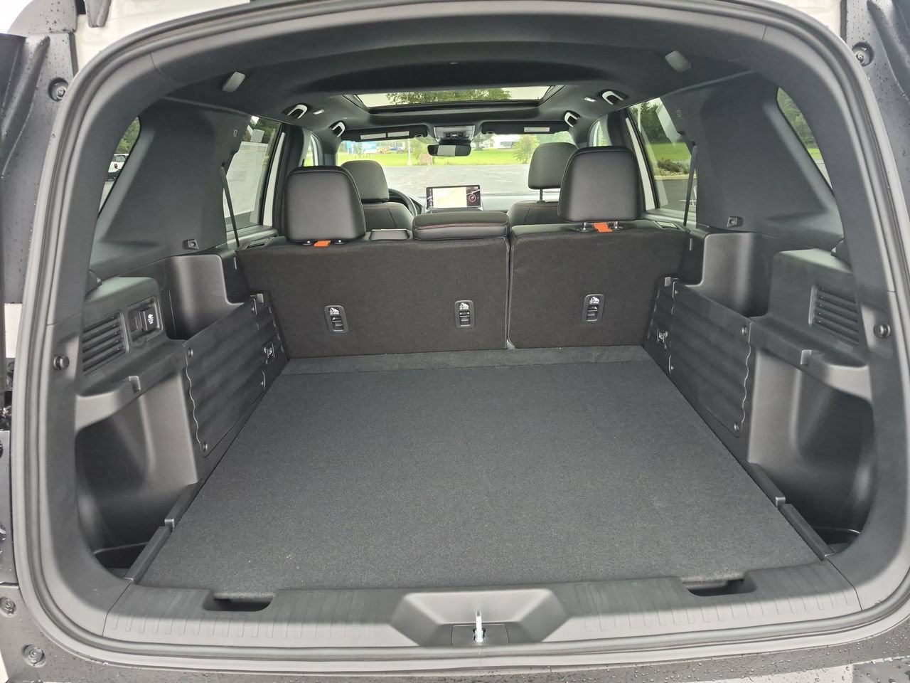 New 2026 Platinum White Pearl Honda TrailSport AWD image 26