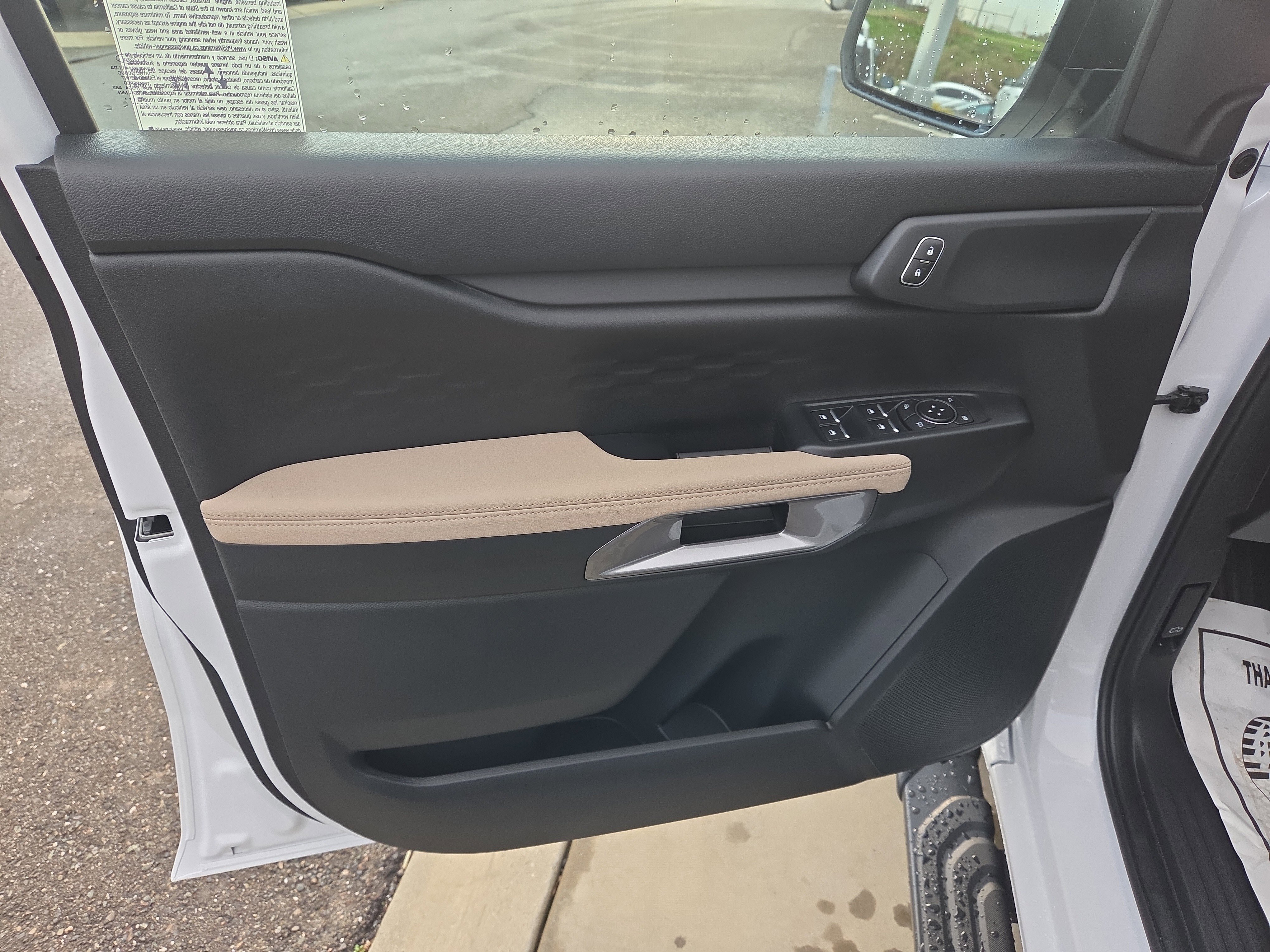 2025 Ford Ranger XLT - Photo 11