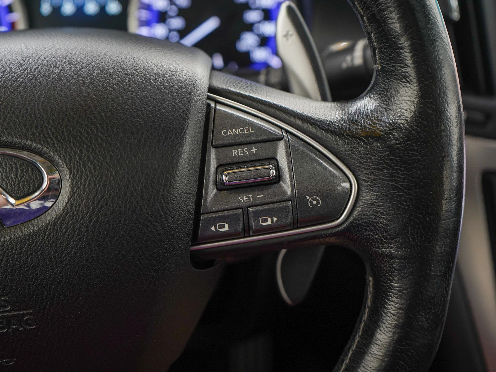 Used 2015 Black Obsidian INFINITI Sport image 25