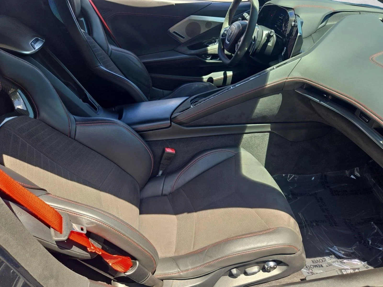 Used 2020 Shadow Gray Metallic Chevrolet 3LT image 18
