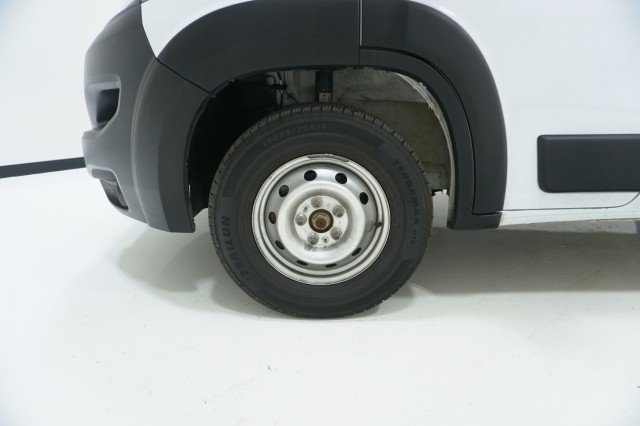 Used 2025 WHITE Ram Tradesman image 13
