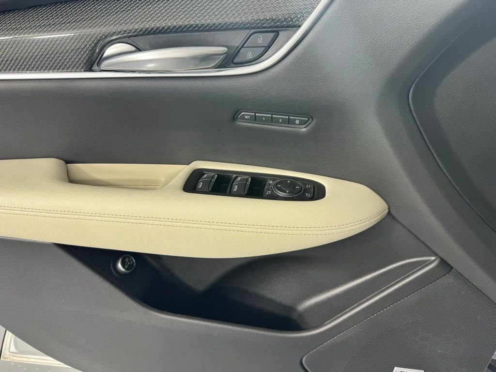 Used 2020 Radiant Silver Metallic Cadillac Sport image 18