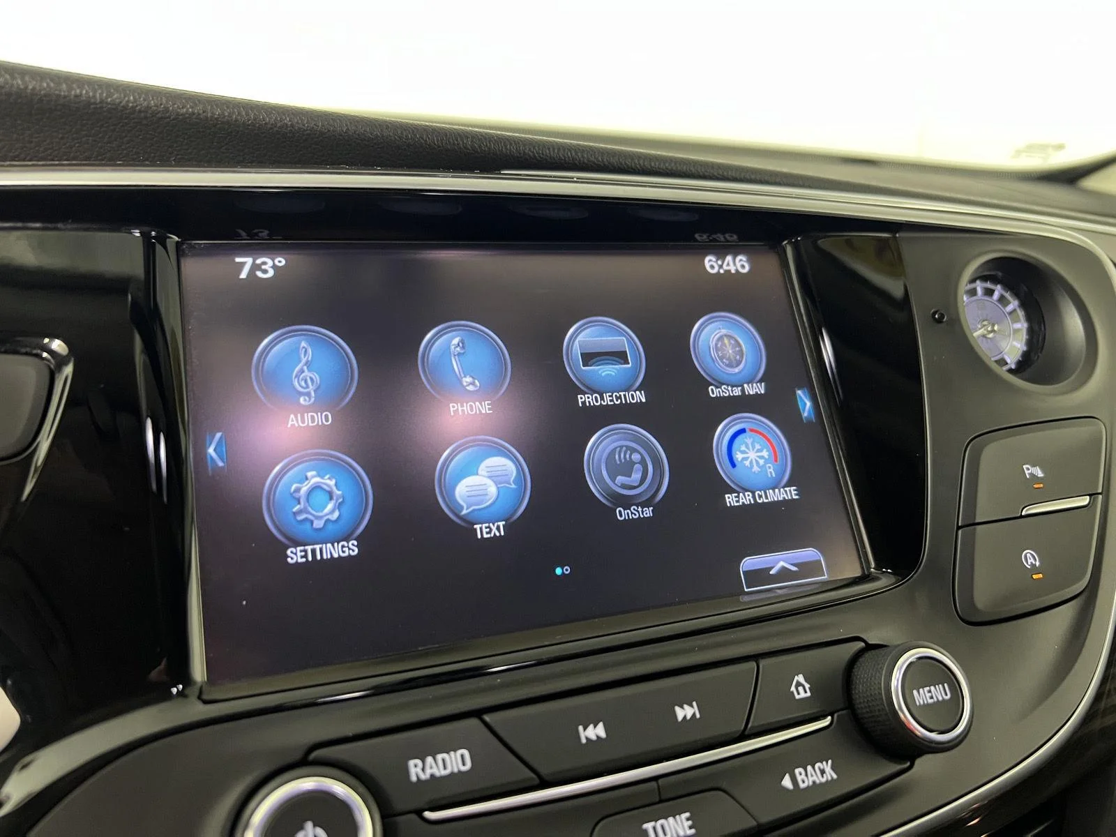 Used 2020 Ebony Twilight Metallic Buick Essence image 20