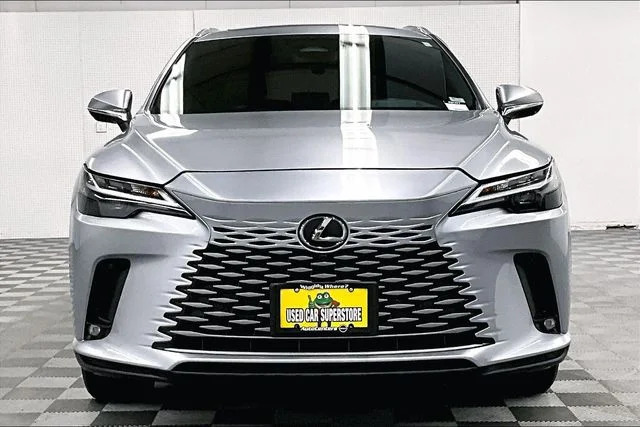 Used 2023 Iridium Lexus 350 Premium Plus image 4