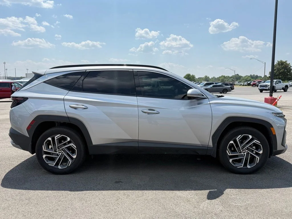 Used 2025 Silver Hyundai Limited image 8
