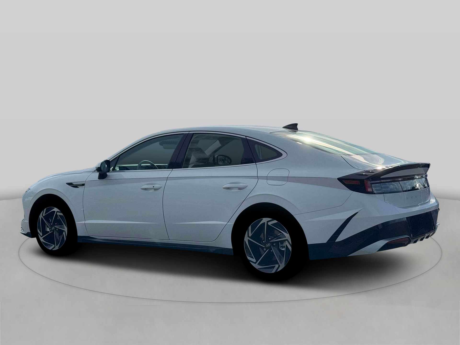 New 2026 White Hyundai SEL Sport image 4