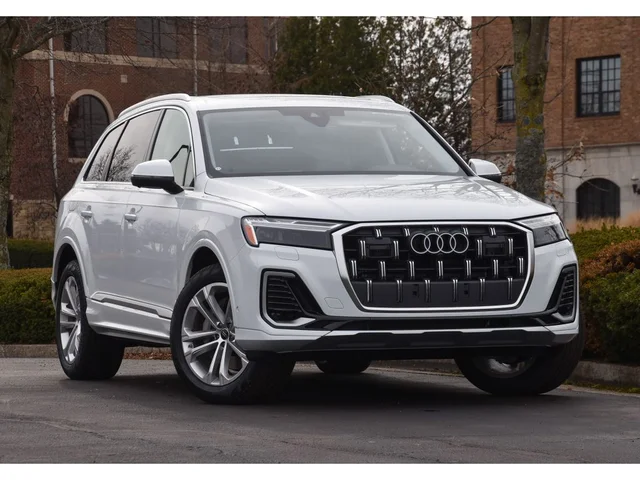 2026 Audi Q7 Premium Plus