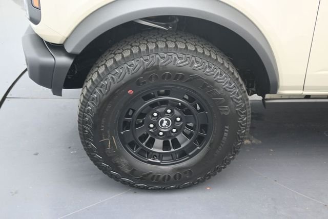 New 2026 Desert Sand Ford Badlands® image 9