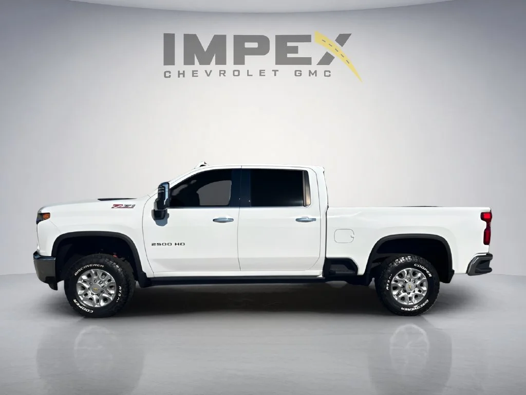Used 2022 SUMMIT WHITE Chevrolet LTZ image 2