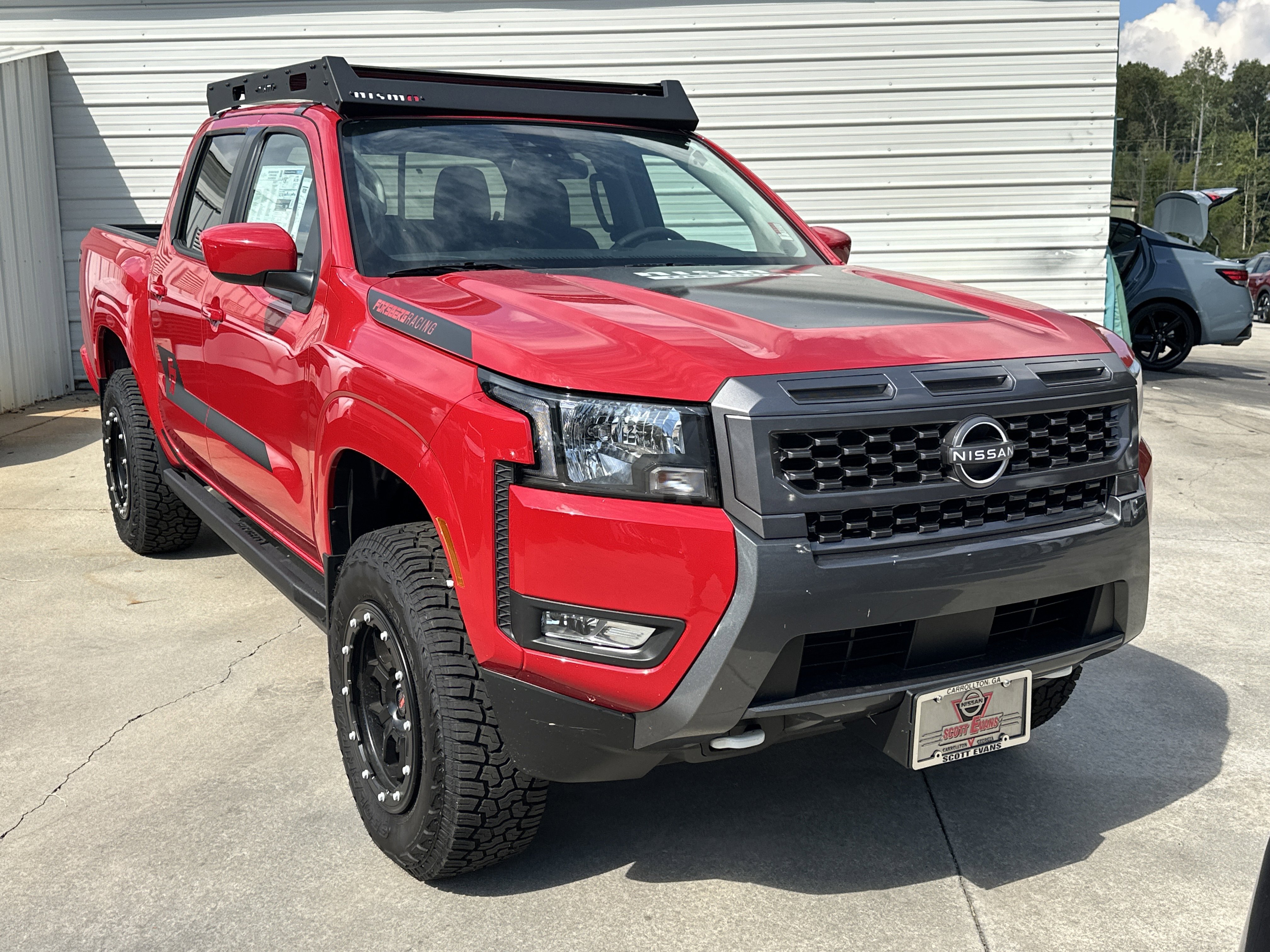 2025 Nissan Frontier SV - Photo 2