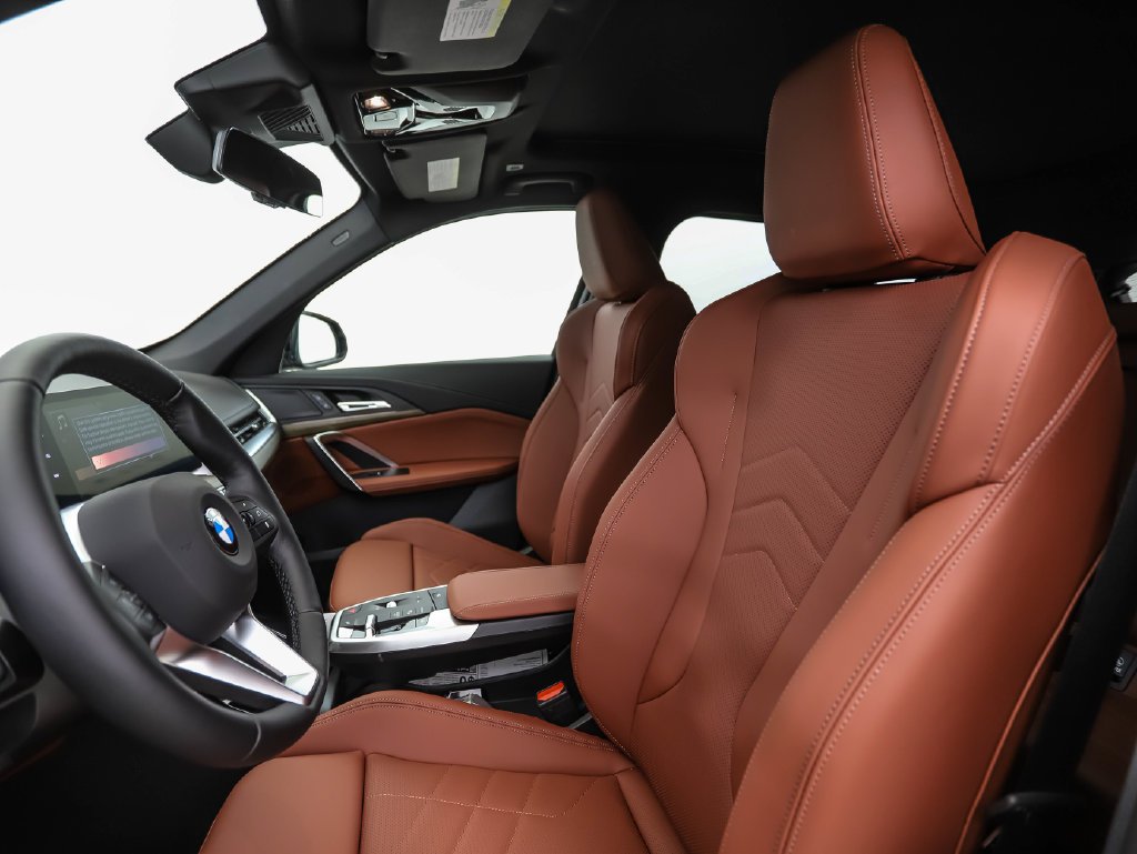 New 2027 Jet Black BMW xDrive28i image 11
