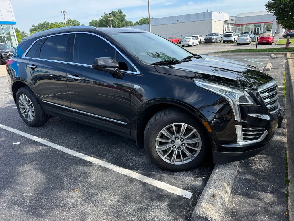 2017 Cadillac XT5 AWD Luxury's photo