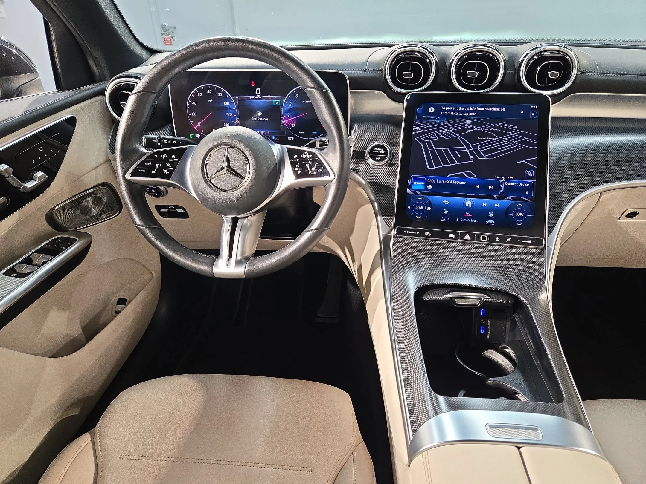 Used 2024 Graphite Grey Metallic Mercedes-Benz GLC 300 image 9