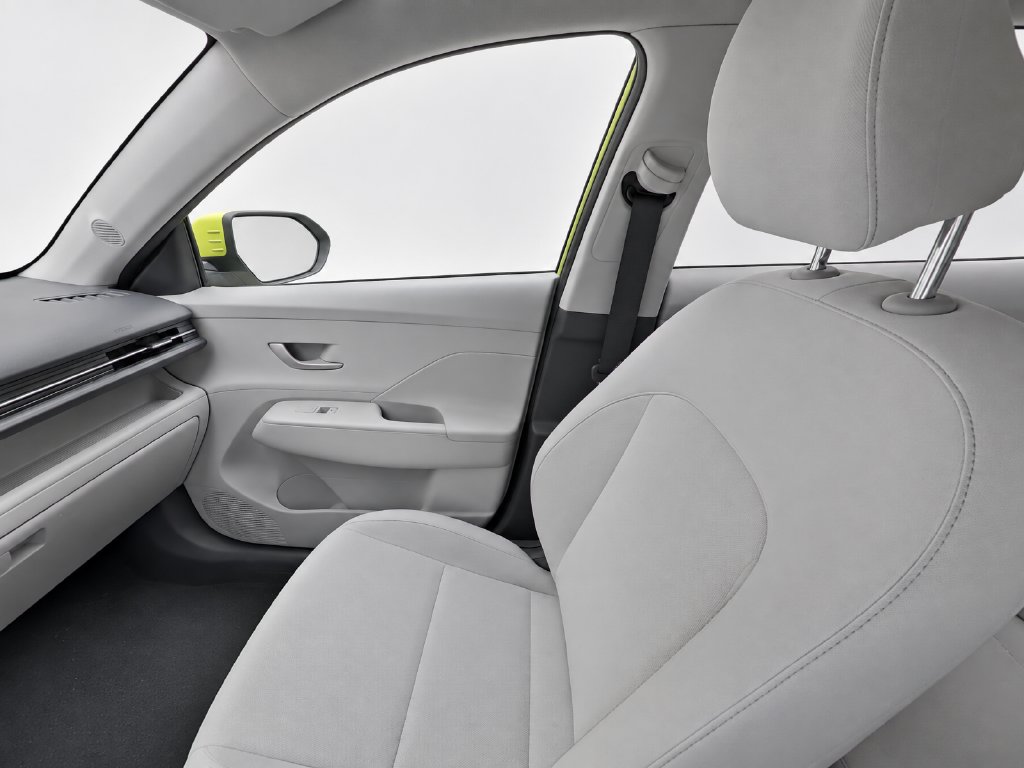 Used 2024 Yellow Hyundai SEL image 15