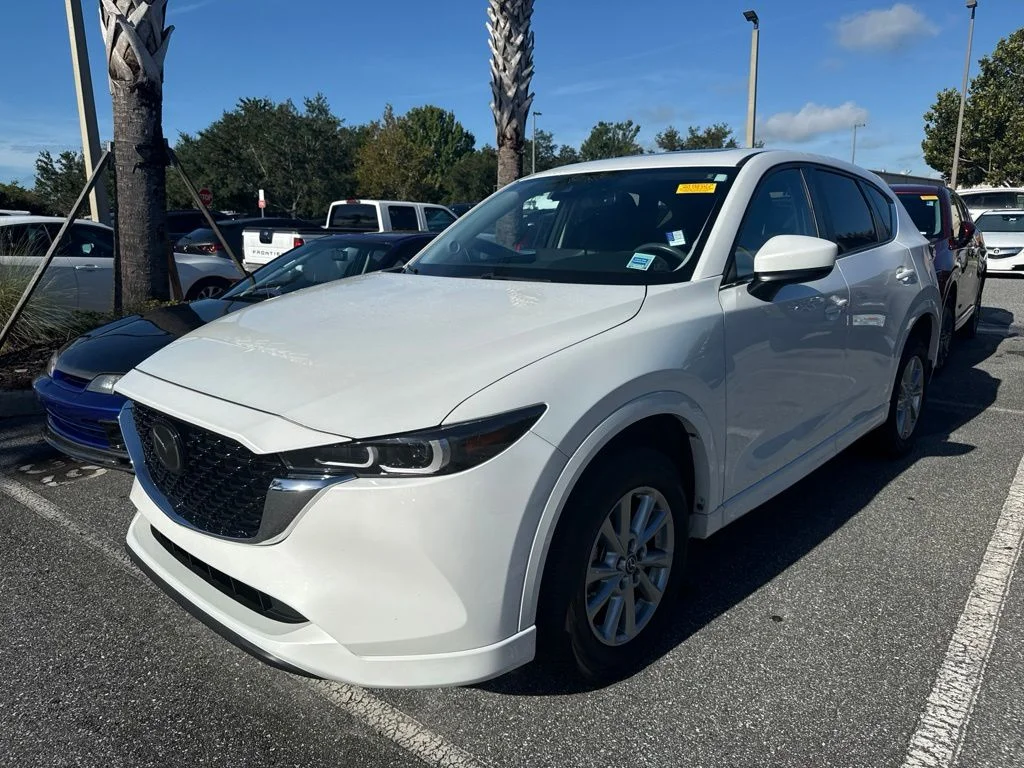 Used 2024 White Mazda 2.5 S Preferred Package image 2