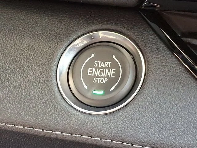New 2026 Summit White Buick Preferred image 18
