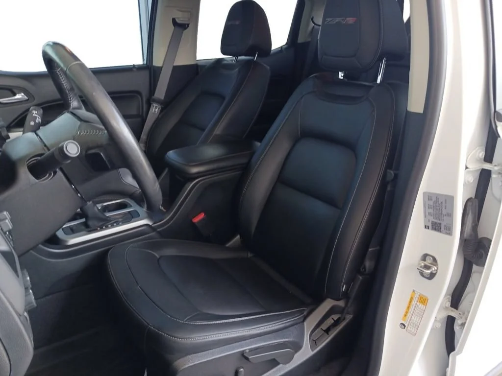 Used 2022 SUMMIT WHITE Chevrolet 4WD ZR2 image 25