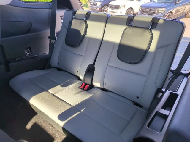 Used 2021 Gray Ford XLT image 31