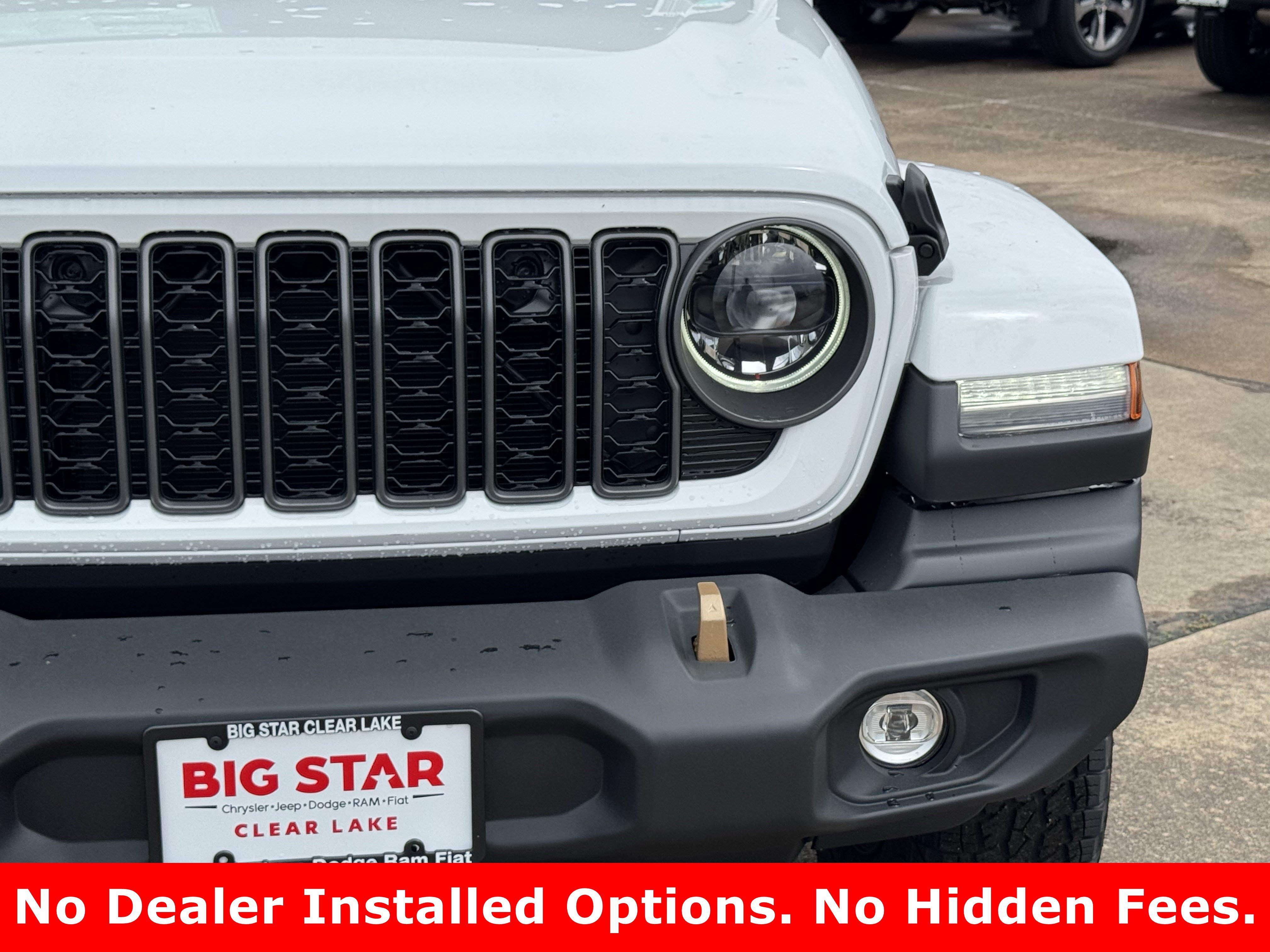 New 2026 Bright White Clear-Coat Exterior Paint Jeep 85th Anniversary image 4