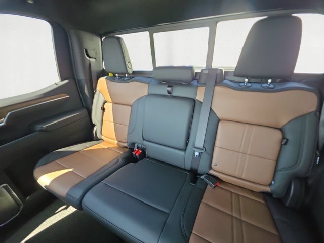 2026 Chevrolet Silverado 1500 High Country - Photo 14