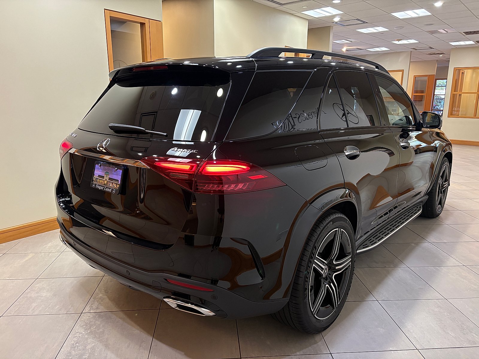 New 2026 Black Mercedes-Benz 4MATIC® image 5
