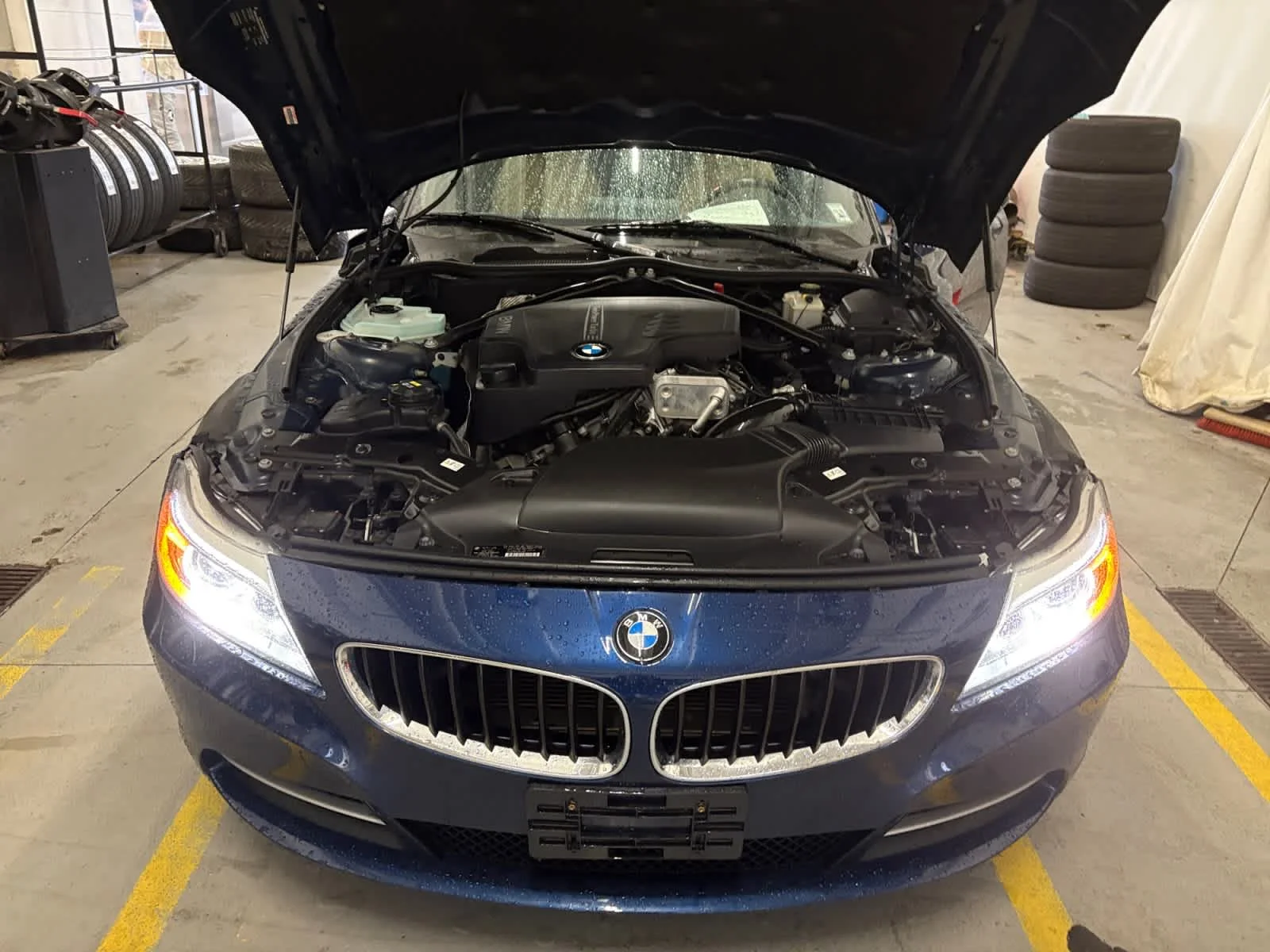 Used 2015 Deep Sea Blue Metallic BMW sDrive28i image 22