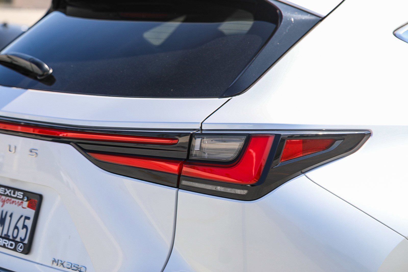 2025 Lexus NX 350 - Photo 8