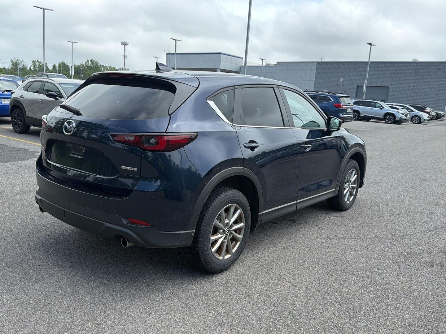 Used 2023 Deep Crystal Blue Mica Mazda 2.5 S Select Package image 4