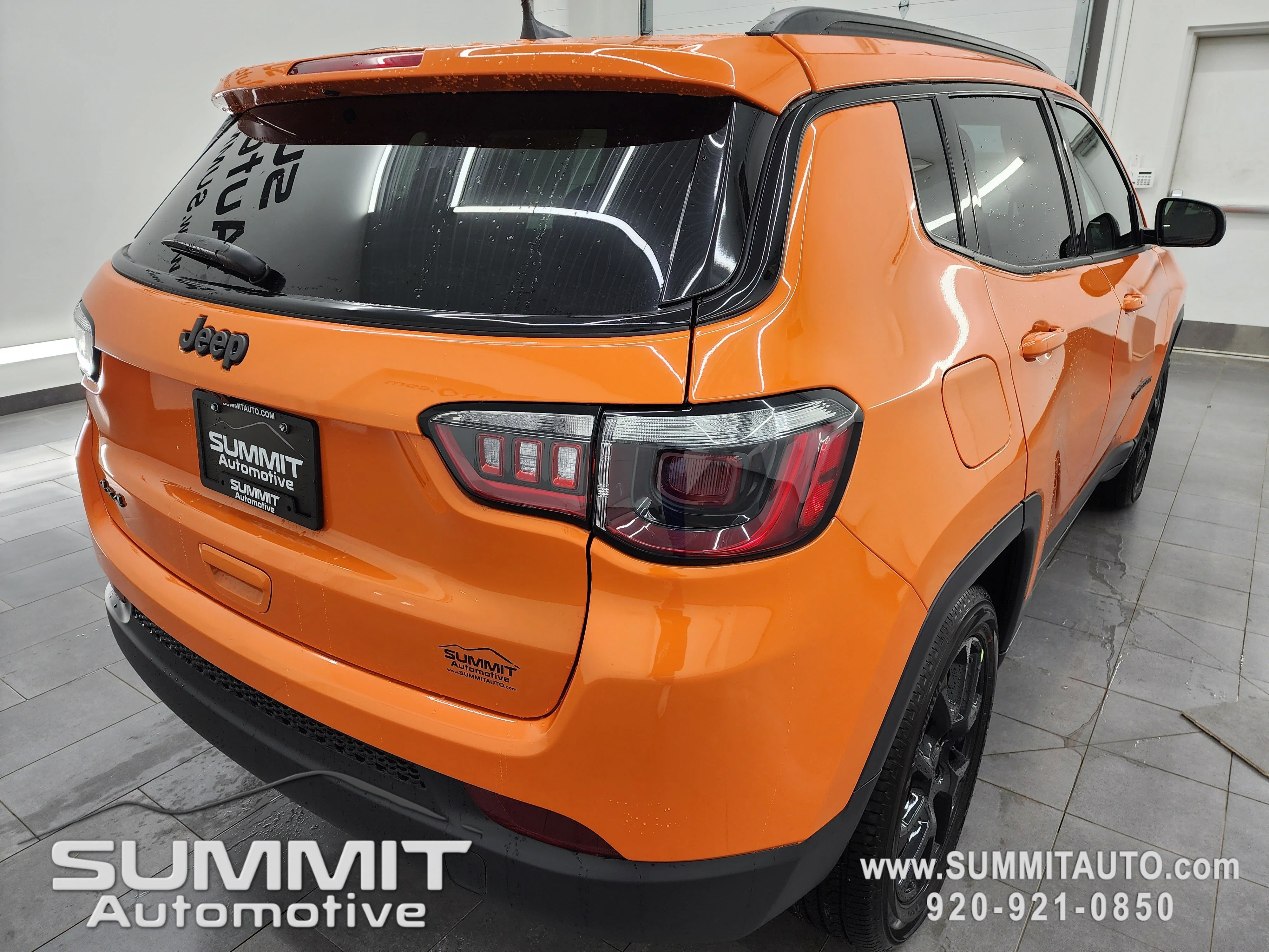 New 2026 Joose Exterior Paint Jeep Latitude image 5
