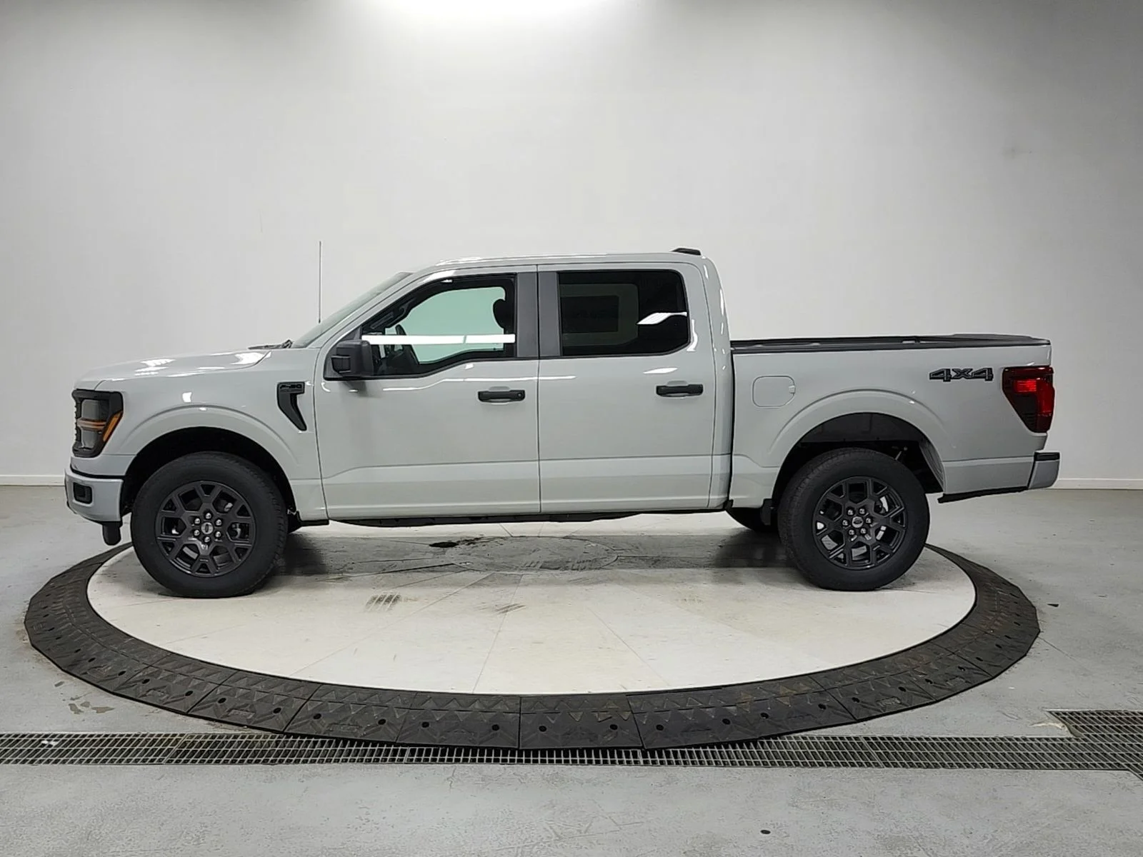 New 2026 Avalanche Ford STX® image 4