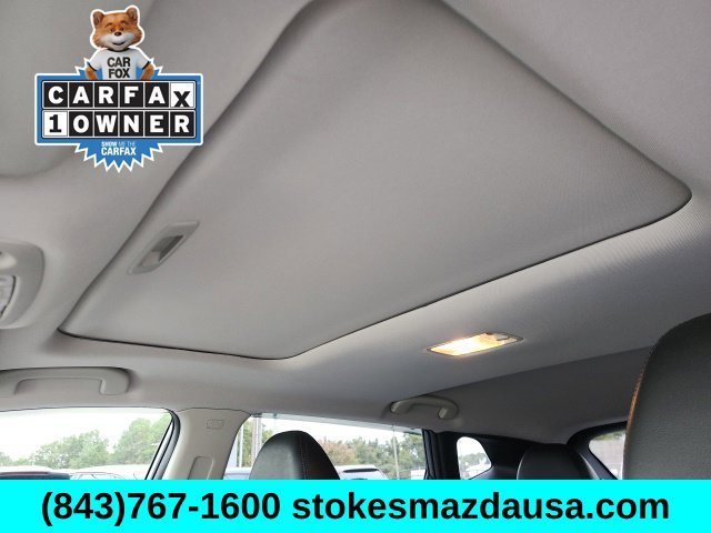 Used 2020 Gray Nissan SL image 6