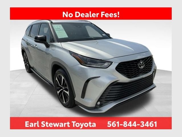 2022 Toyota Highlander XSE