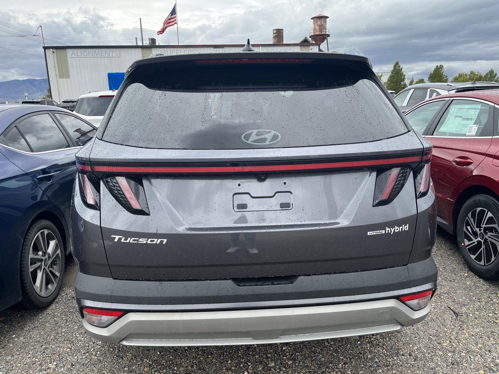 Certified Used 2025 Titan Gray Hyundai SEL Convenience image 5