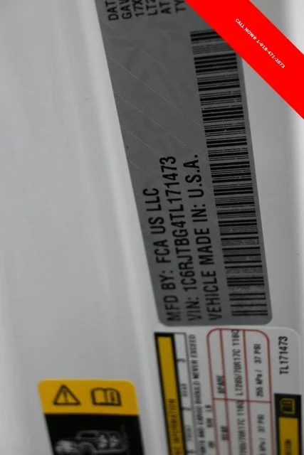 New 2026 Bright White Clear-Coat Exterior Paint Jeep Rubicon X image 34