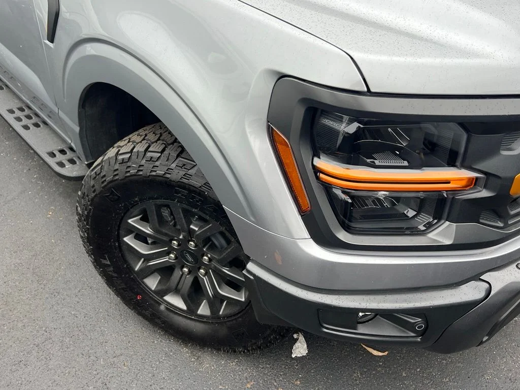 New 2026 Iconic Silver Metallic Ford Tremor® image 2