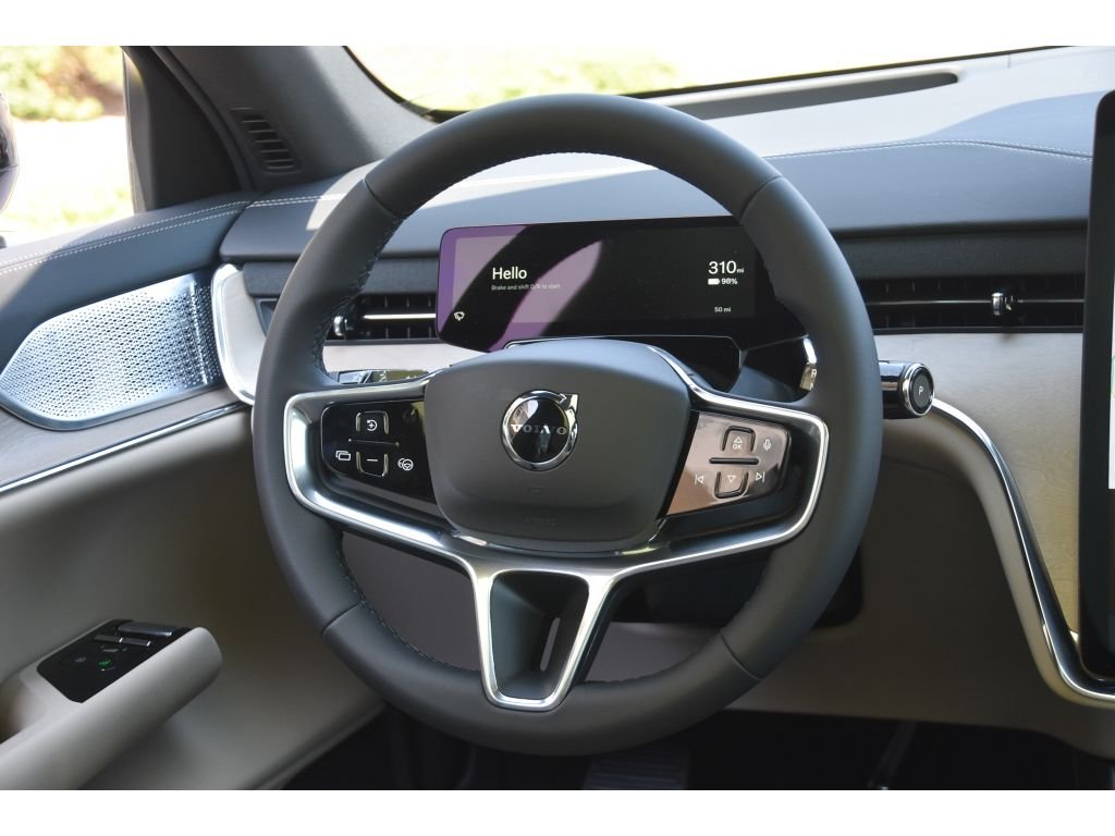 2026 Volvo EX90 Ultra - Photo 16