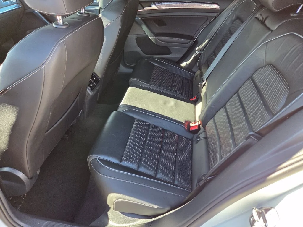 Used 2019  Volkswagen DCC & Navigation 4Motion image 14