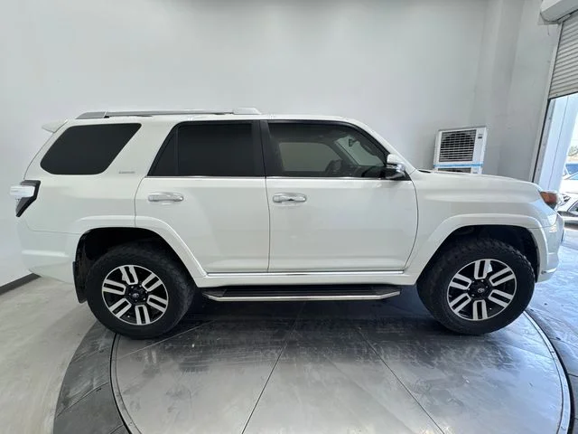 Used 2017 Blizzard Pearl Toyota Limited image 16