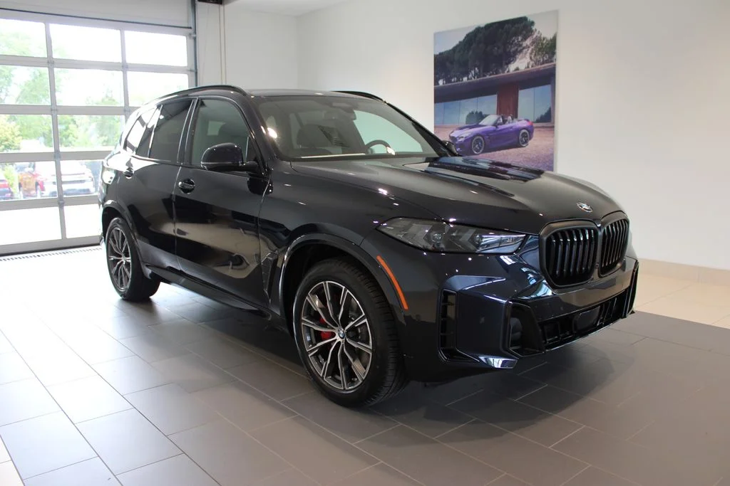 New 2026 Carbon Black Metallic BMW xDrive40i image 2