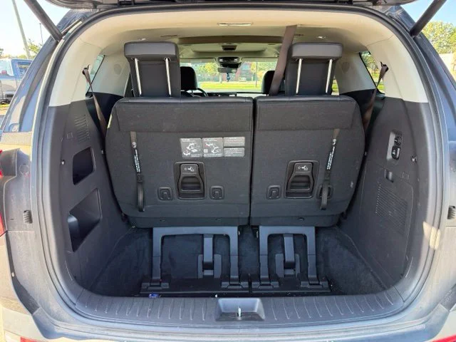 Used 2025  Kia SX image 8