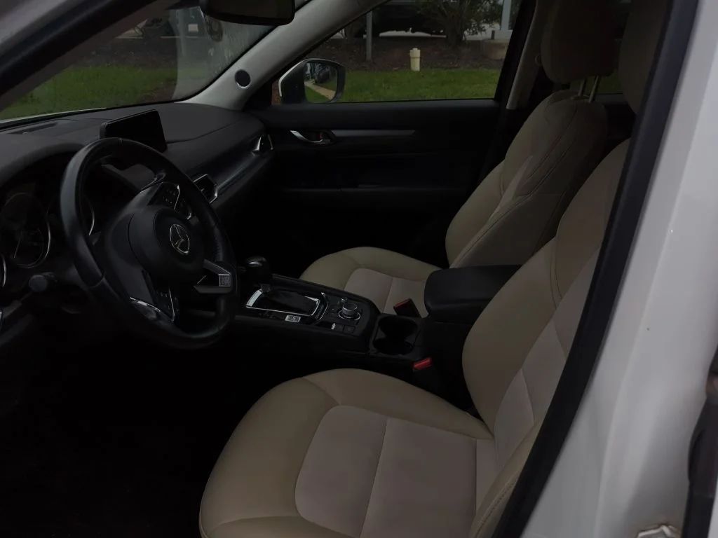 Used 2019 White Mazda Touring image 11